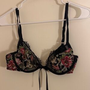 Victoria's Secret Black Floral Lace Bra